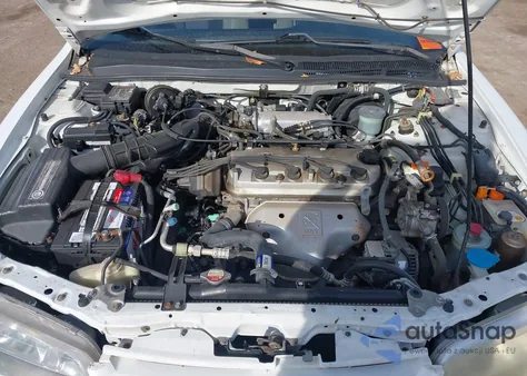 1995 Honda Accord Ex z USA, uszkodzony, nr VIN JHMCD5652SC054773